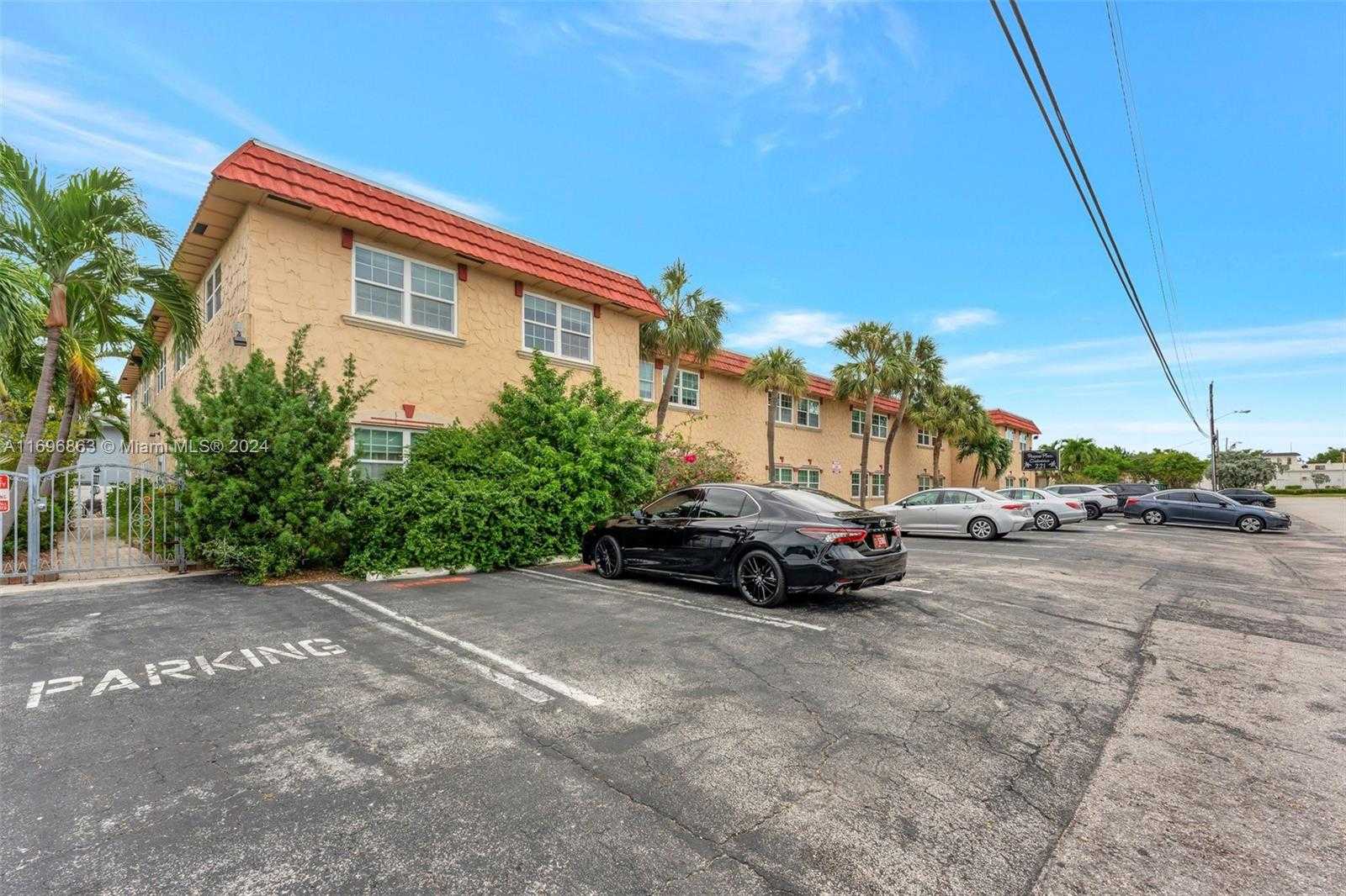 Small Image of 221 SOUTH EAST 9TH AVE #102, Pompano Beach Number 19