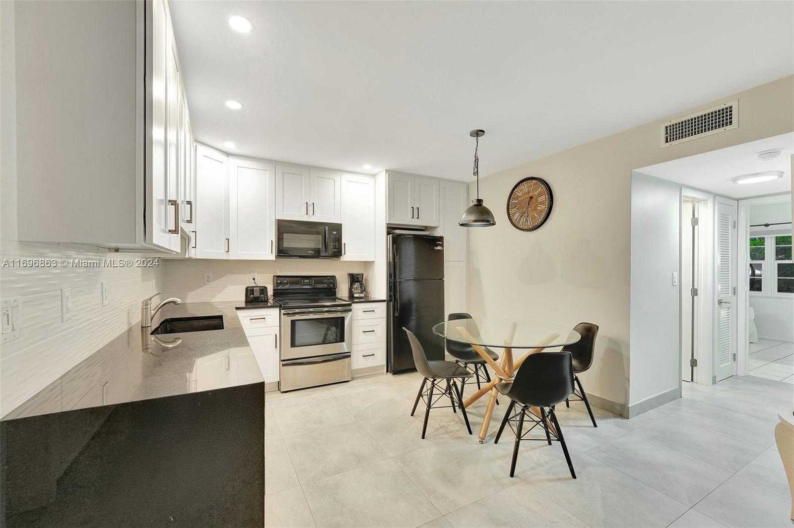 Small Image of 221 SOUTH EAST 9TH AVE #102, Pompano Beach Number 5