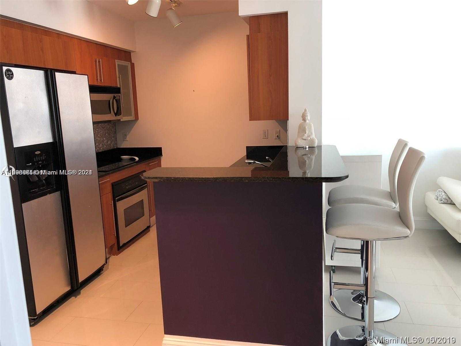 Small Image of 335 SOUTH BISCAYNE BLVD #2202, Miami Number 11