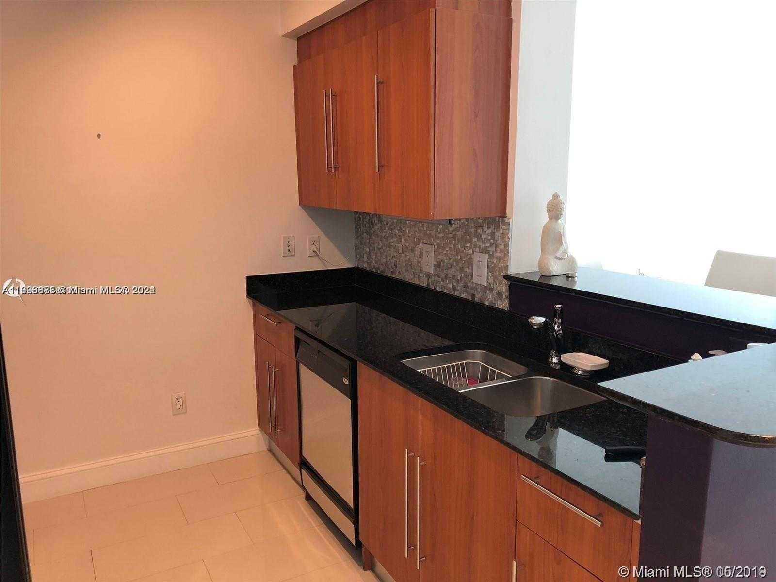 Small Image of 335 SOUTH BISCAYNE BLVD #2202, Miami Number 12