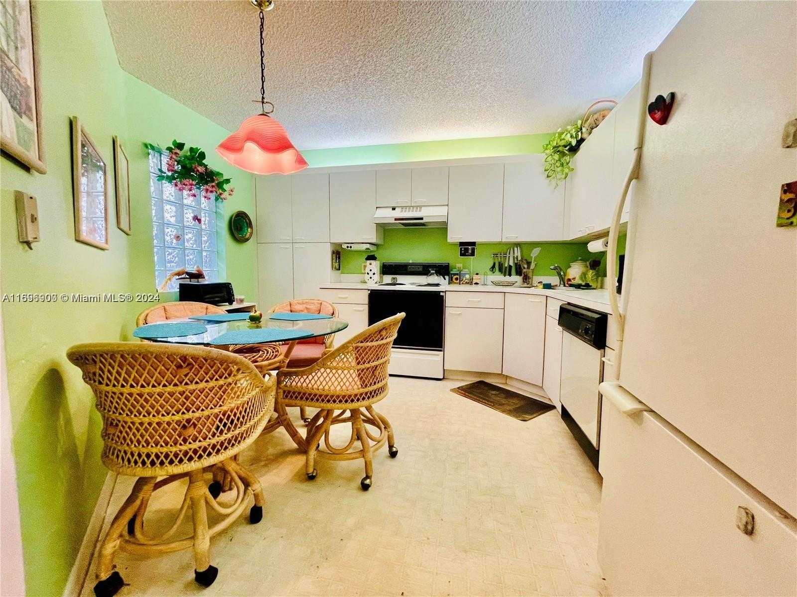 Small Image of 4350 NORTH WEST 30TH ST #335, Coconut Creek Number 6