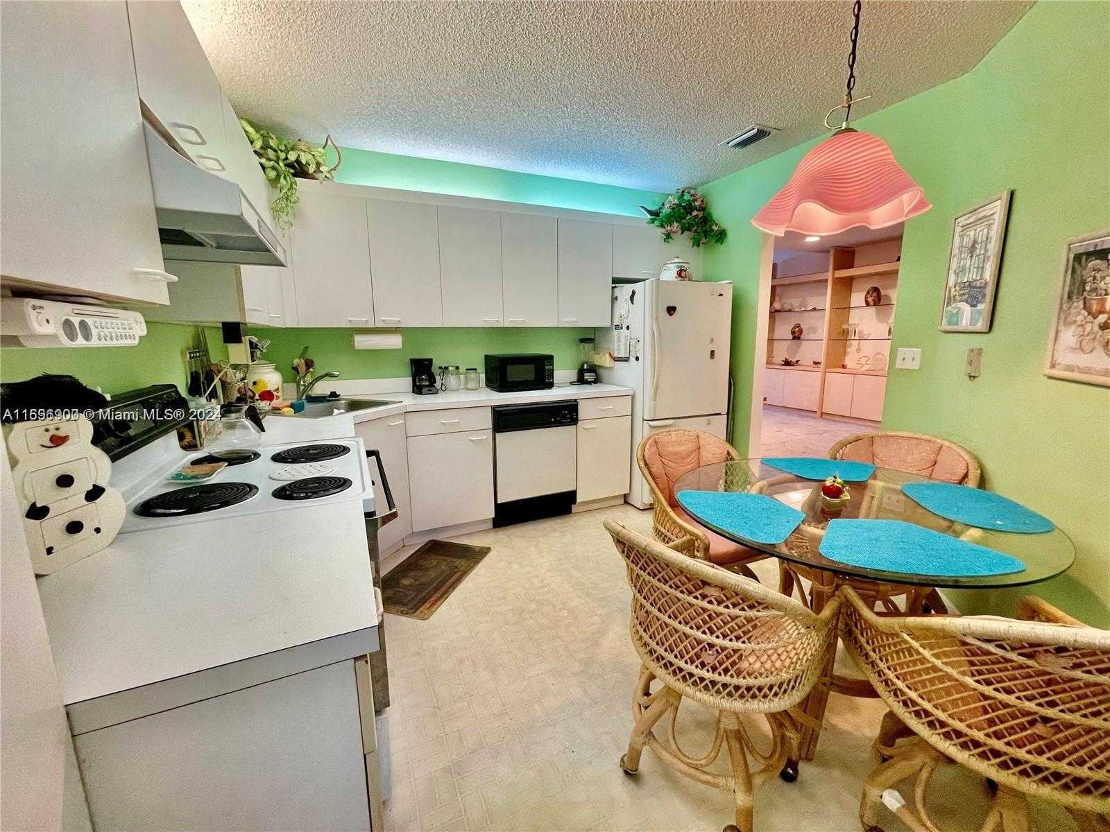 Small Image of 4350 NORTH WEST 30TH ST #335, Coconut Creek Number 8