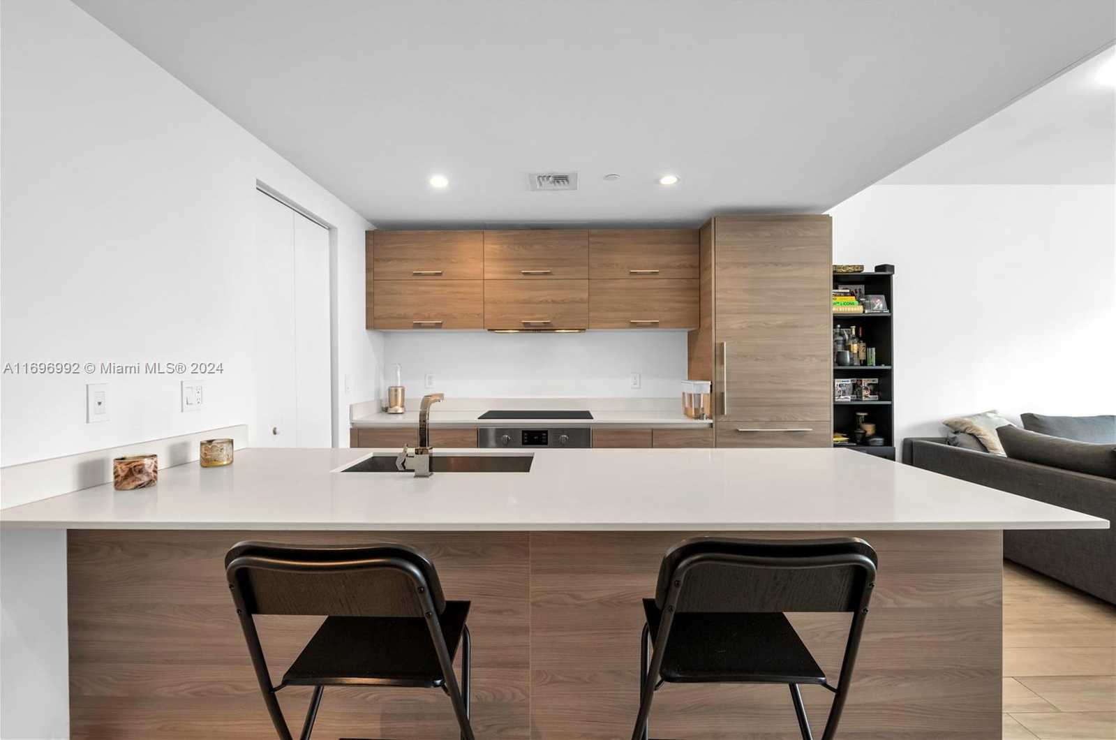 Small Image of 1300 SOUTH MIAMI AVE #3704, Miami Number 10