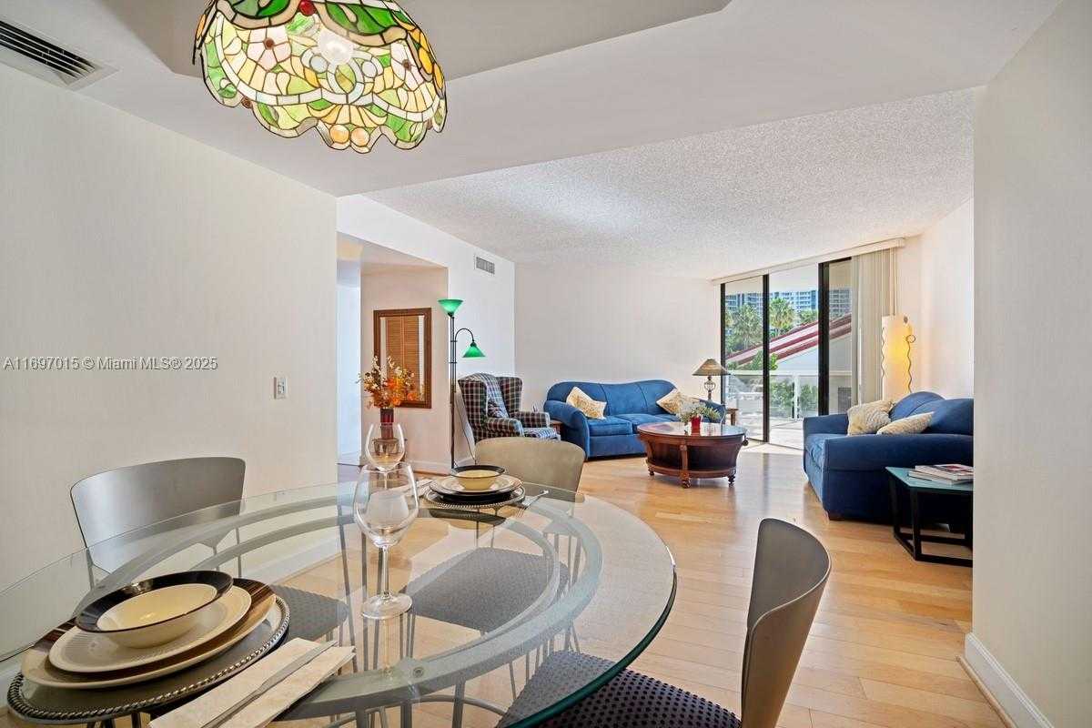 Small Image of 3610 YACHT CLUB DR #208, Aventura Number 15