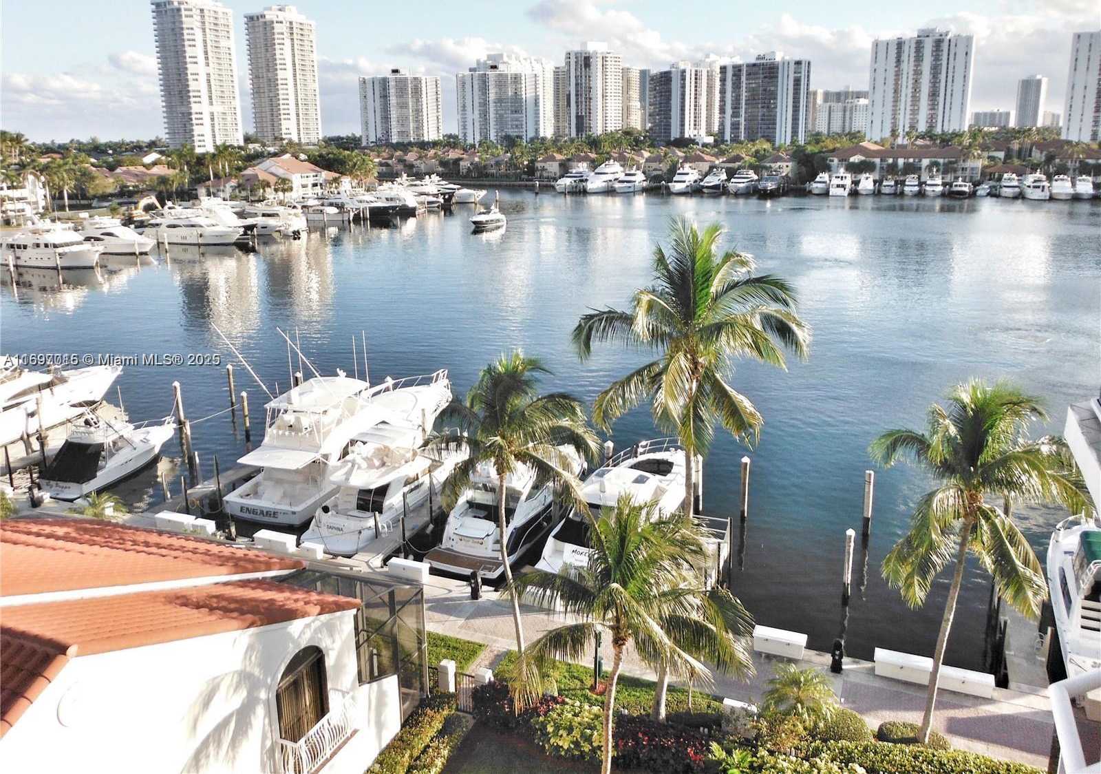 Small Image of 3610 YACHT CLUB DR #208, Aventura Number 32