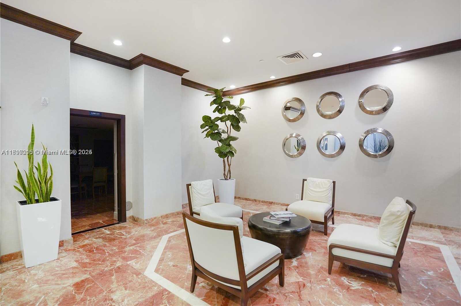 Small Image of 3610 YACHT CLUB DR #208, Aventura Number 40