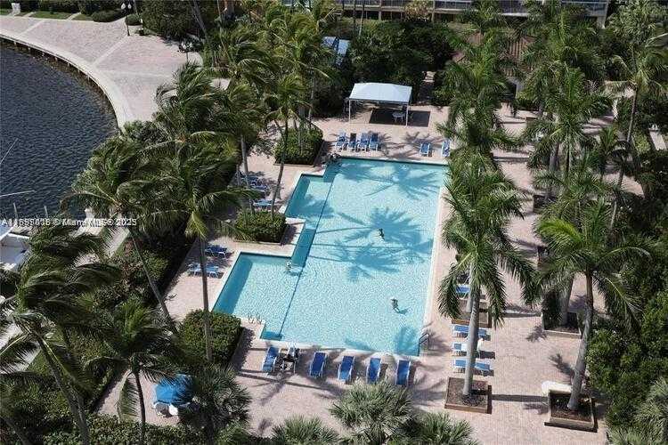 Small Image of 3610 YACHT CLUB DR #208, Aventura Number 44