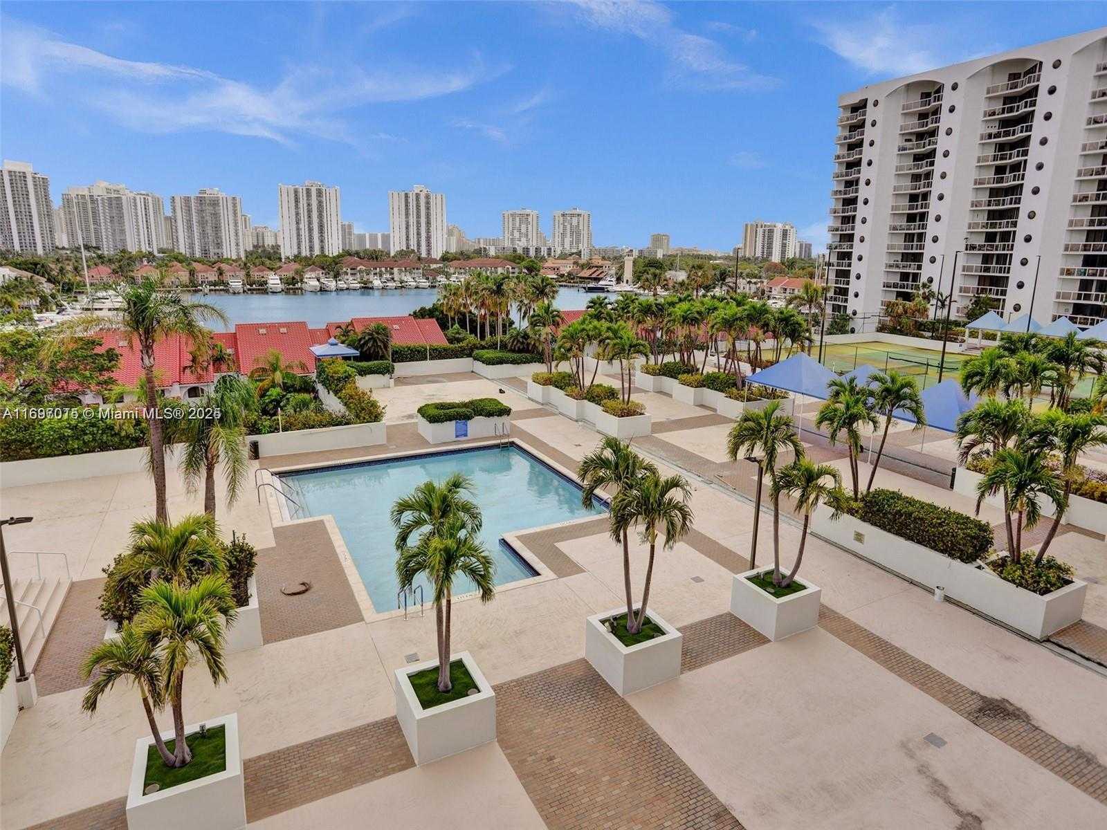 Small Image of 3610 YACHT CLUB DR #208, Aventura Number 46