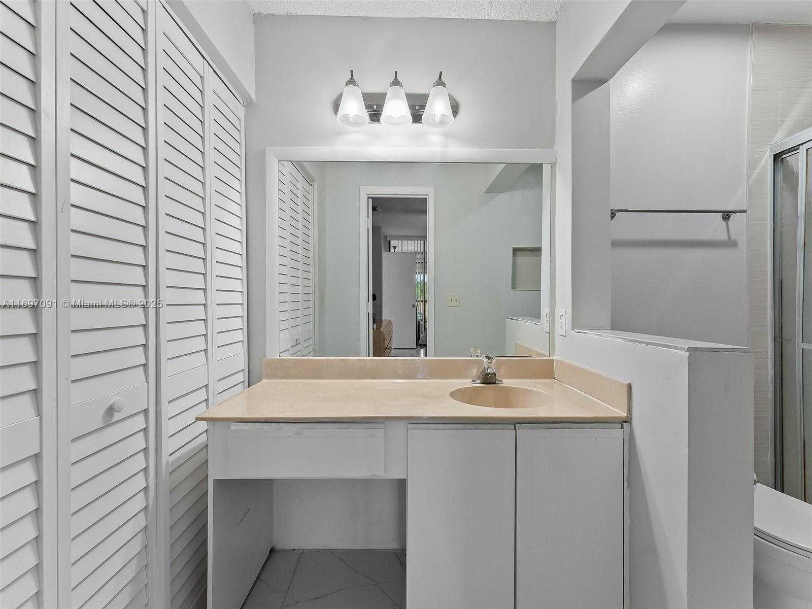 Small Image of 2783 SOUTH CARAMBOLA CIR S #1955, Coconut Creek Number 18