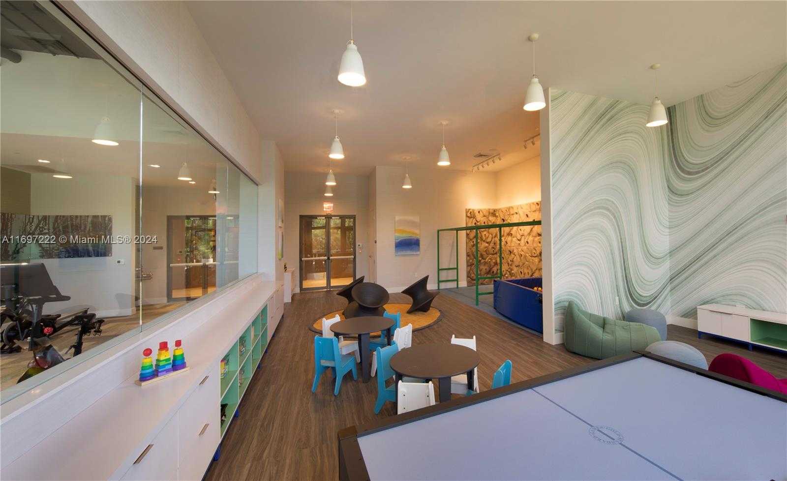 Small Image of 16385 BISCAYNE BLVD #3201/LPH01, North Miami Beach Number 40