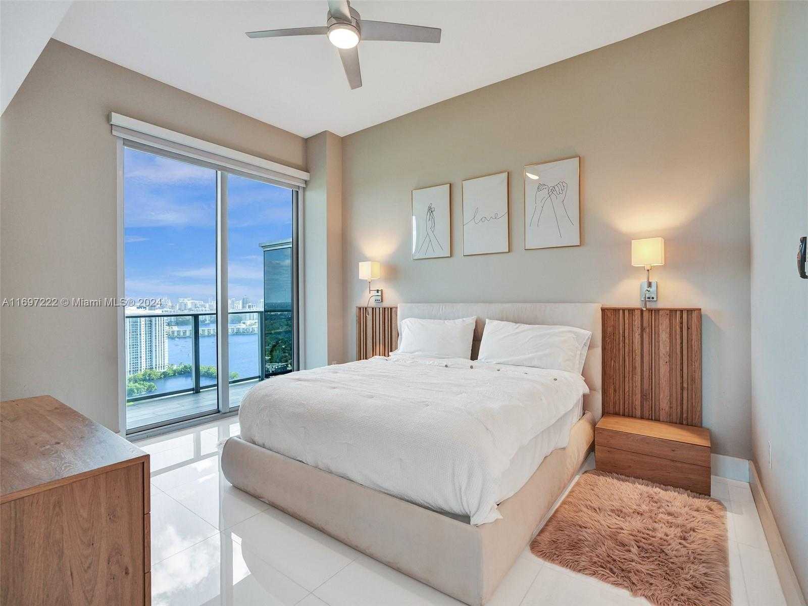 Small Image of 16385 BISCAYNE BLVD #3201/LPH01, North Miami Beach Number 7