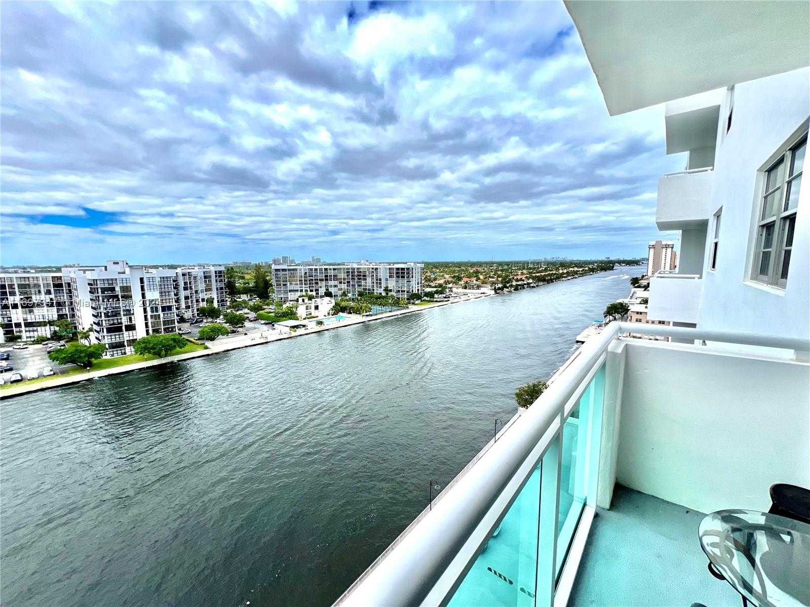 Small Image of 3000 SOUTH OCEAN DR #1012, Hollywood Number 11