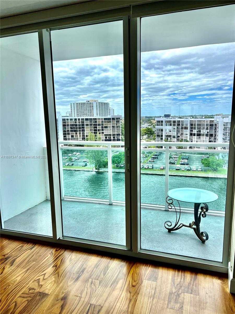 Small Image of 3000 SOUTH OCEAN DR #1012, Hollywood Number 14
