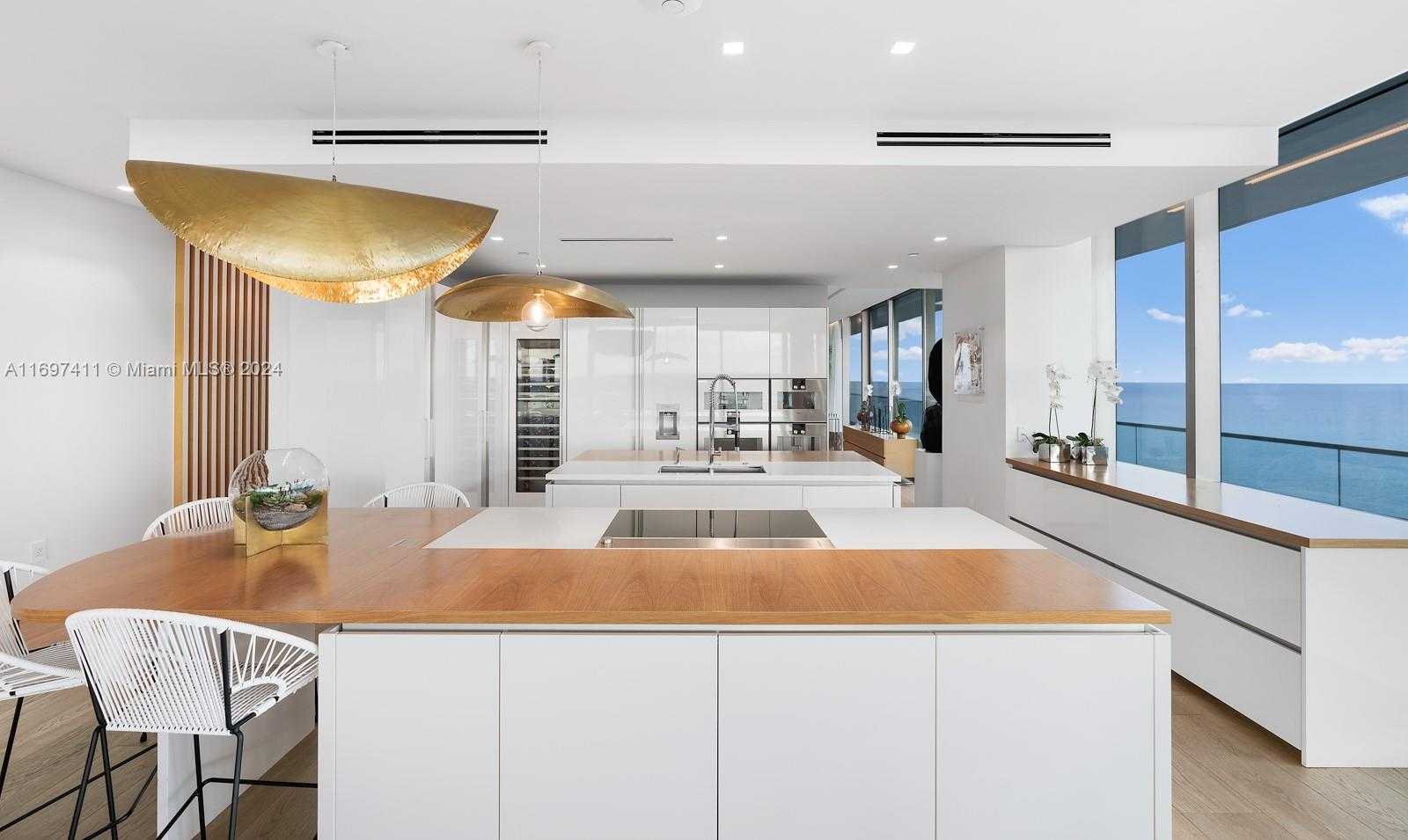 Small Image of 10201 COLLINS AVE #2601, Bal Harbour Number 15