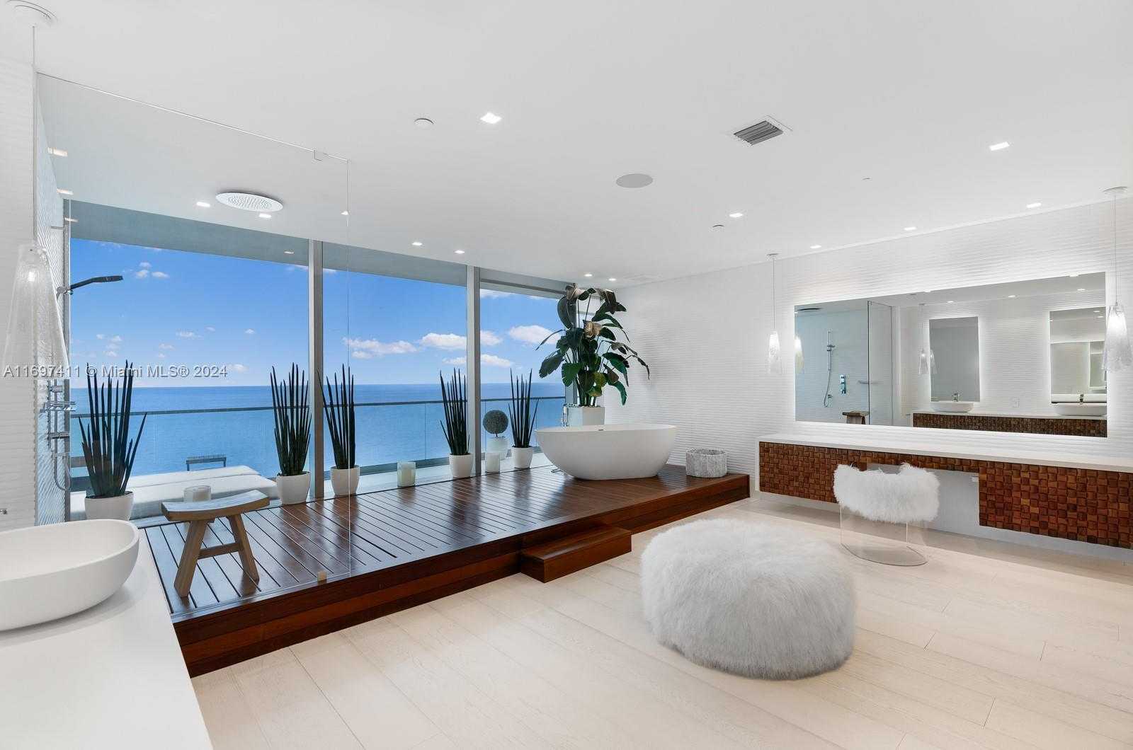 Small Image of 10201 COLLINS AVE #2601, Bal Harbour Number 27