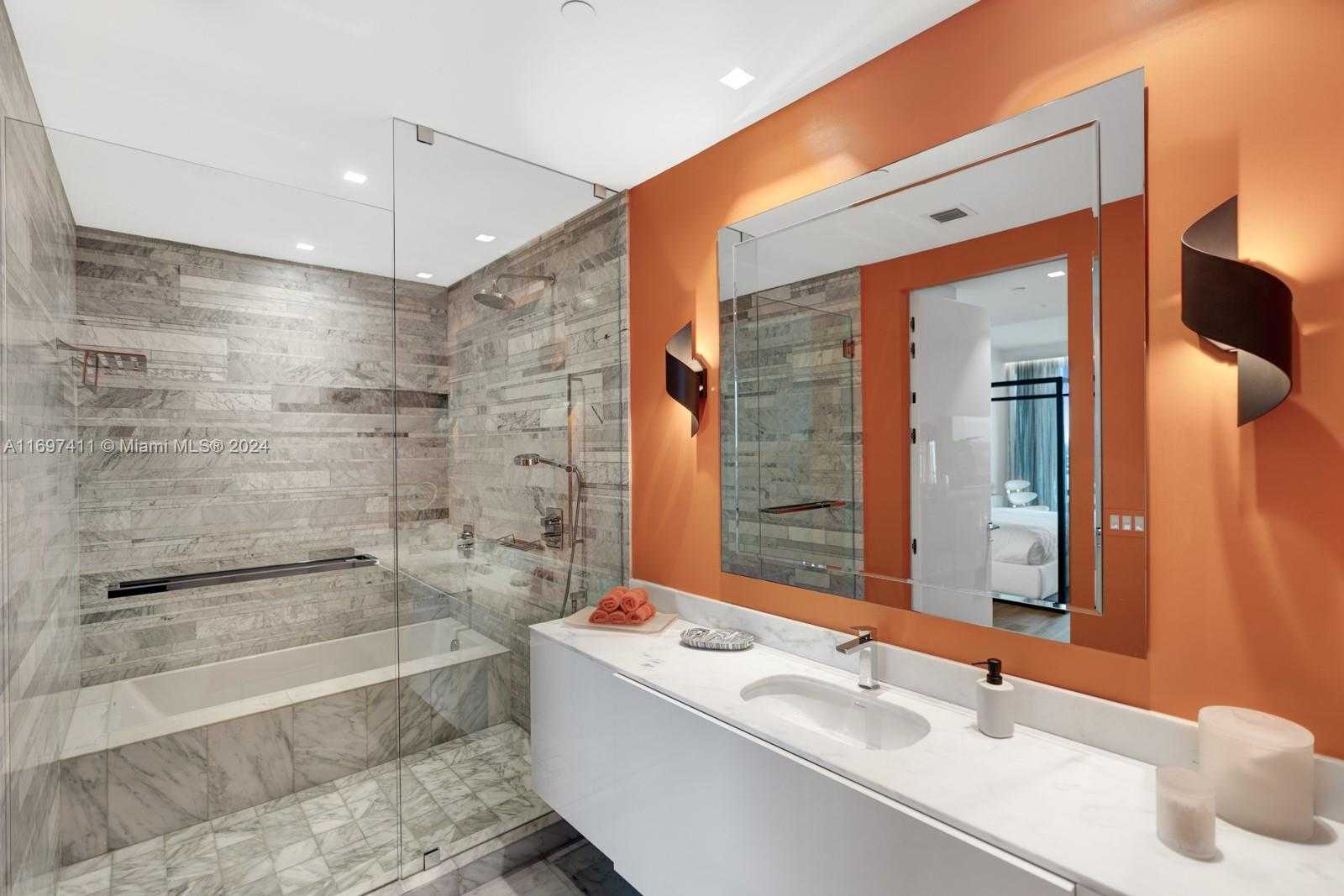 Small Image of 10201 COLLINS AVE #2601, Bal Harbour Number 35