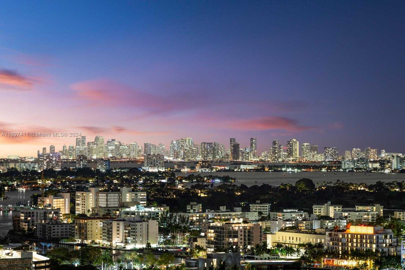 Small Image of 10201 COLLINS AVE #2601, Bal Harbour Number 49