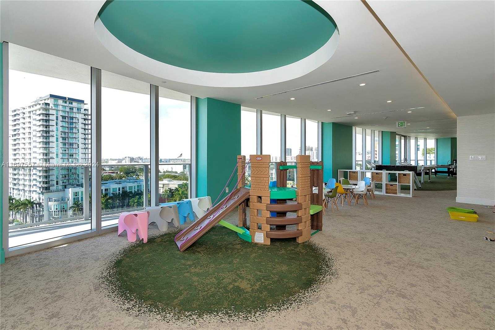 Small Image of 488 NORTH EAST 18TH ST #1700, Miami Number 31