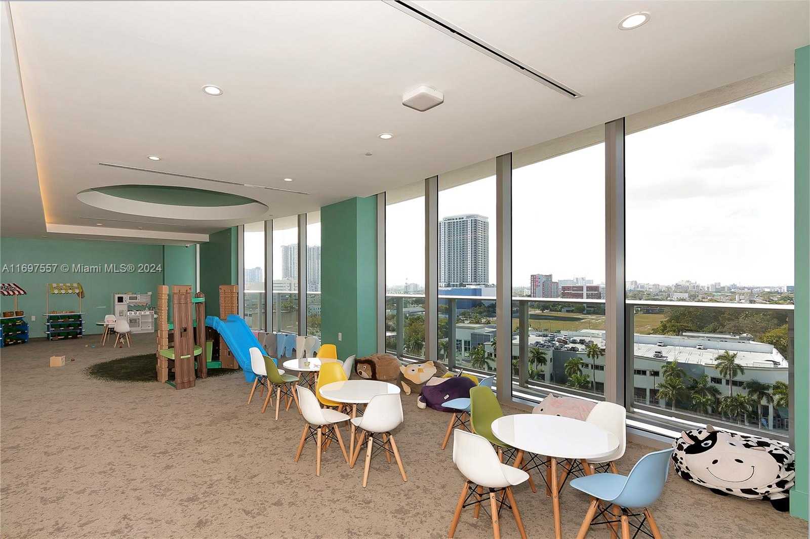 Small Image of 488 NORTH EAST 18TH ST #1700, Miami Number 39