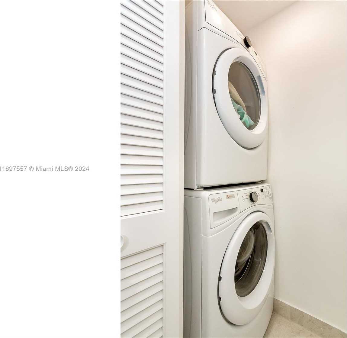 Small Image of 488 NORTH EAST 18TH ST #1700, Miami Number 9