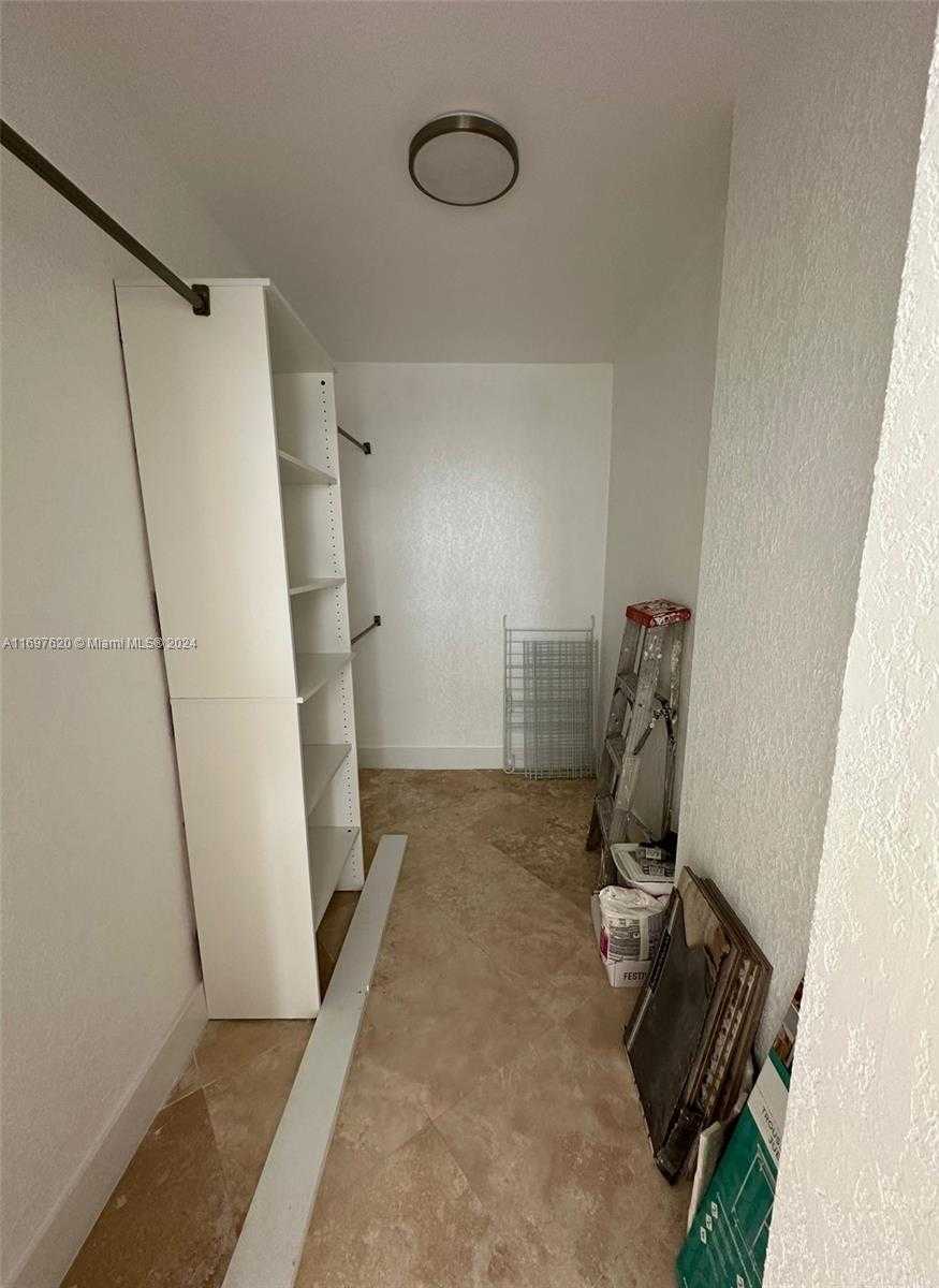 Small Image of 800 WEST AVE #510, Miami Beach Number 13