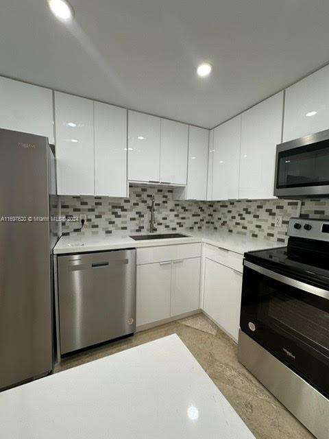 Small Image of 800 WEST AVE #510, Miami Beach Number 4