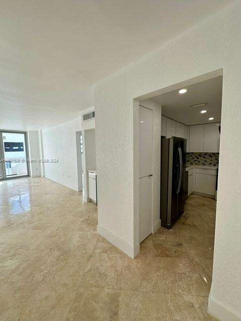 Small Image of 800 WEST AVE #510, Miami Beach Number 9