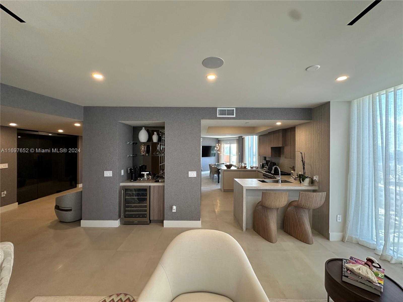Small Image of 17875 COLLINS AVE #1801, Sunny Isles Beach Number 25