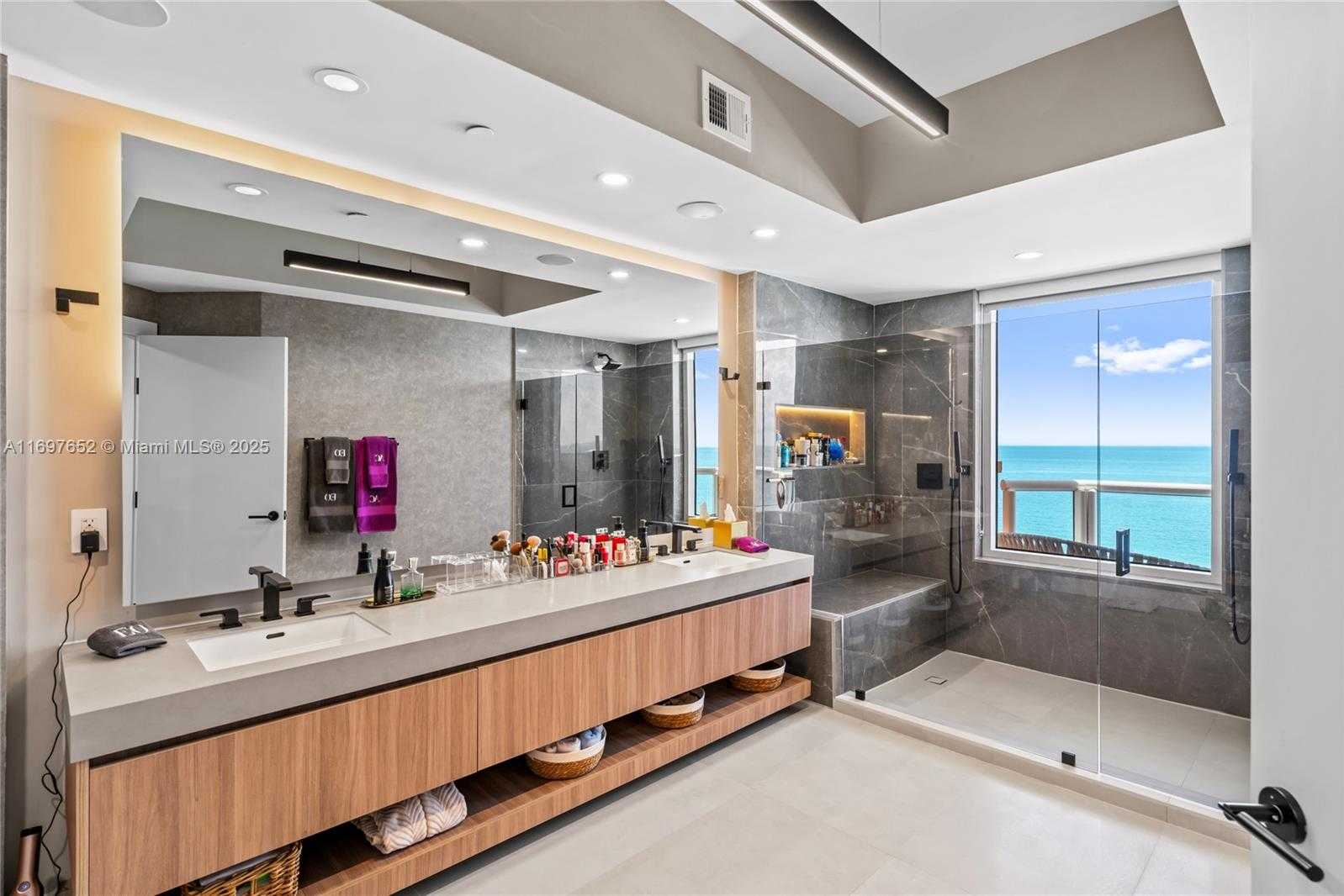 Small Image of 17875 COLLINS AVE #1801, Sunny Isles Beach Number 32