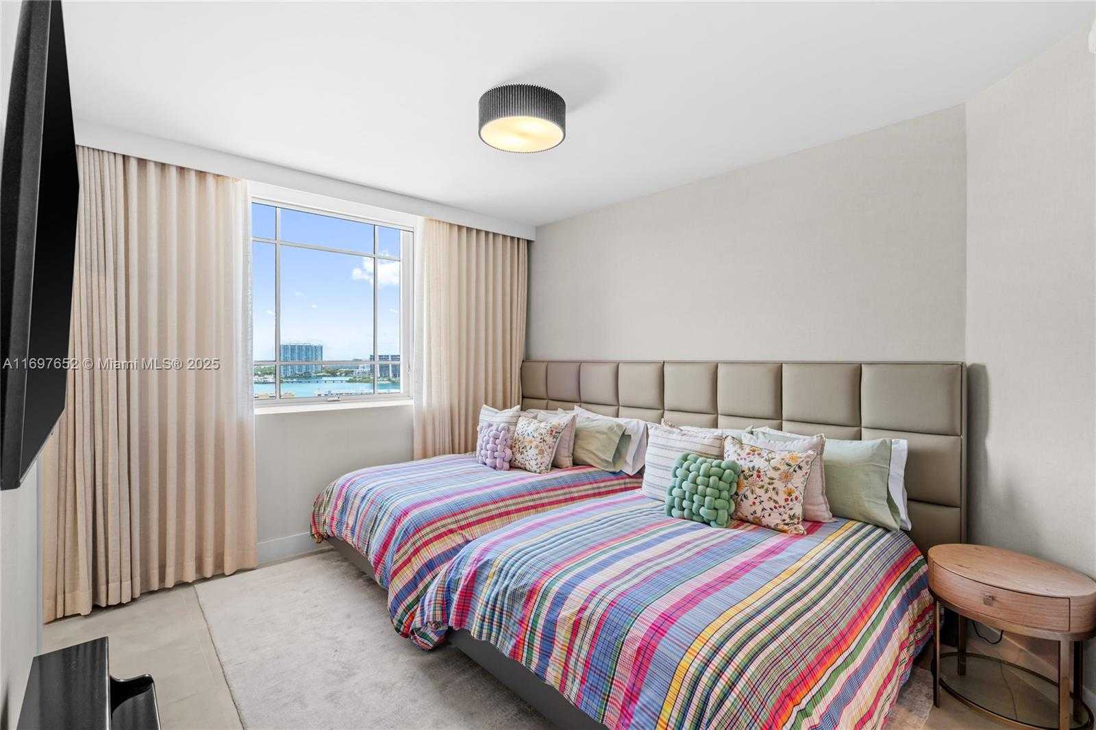 Small Image of 17875 COLLINS AVE #1801, Sunny Isles Beach Number 43