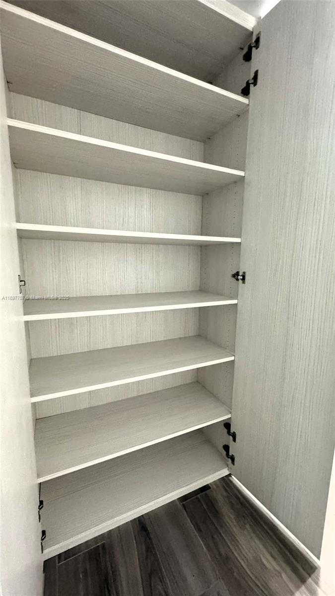 Small Image of 801 SOUTH MIAMI AVE #3205/04, Miami Number 25
