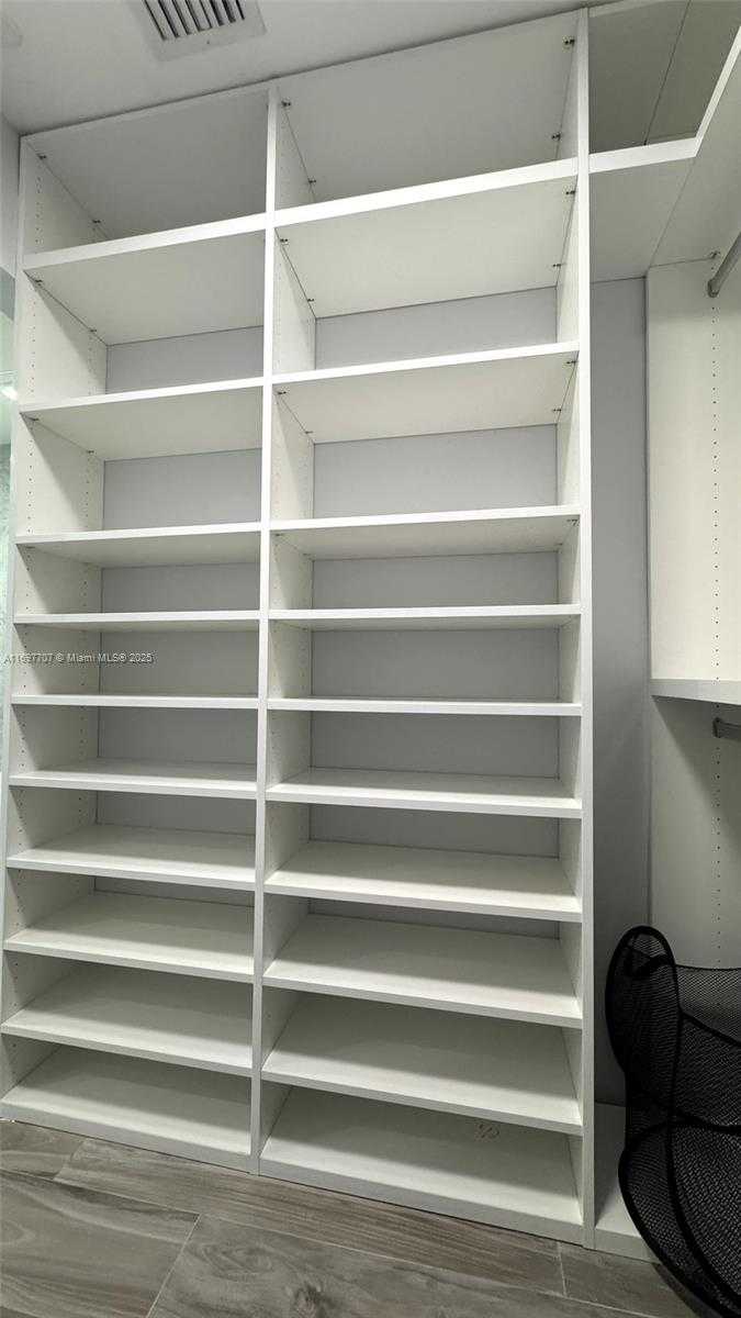 Small Image of 801 SOUTH MIAMI AVE #3205/04, Miami Number 50