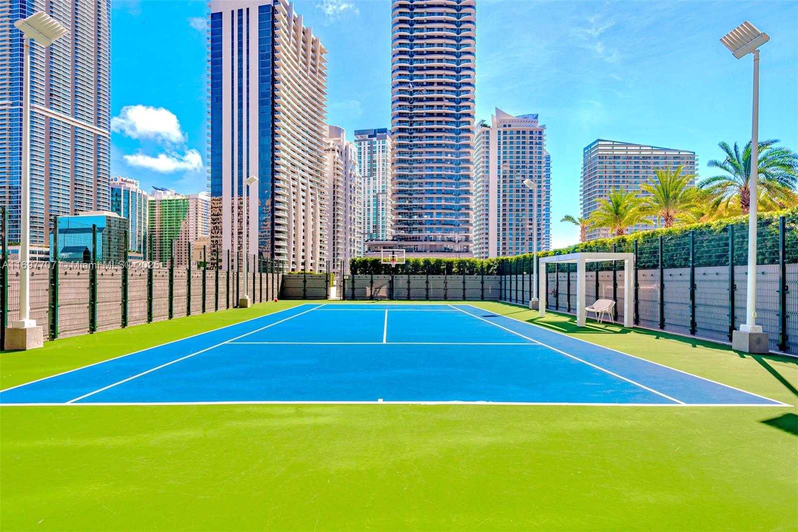 Small Image of 801 SOUTH MIAMI AVE #3205/04, Miami Number 61
