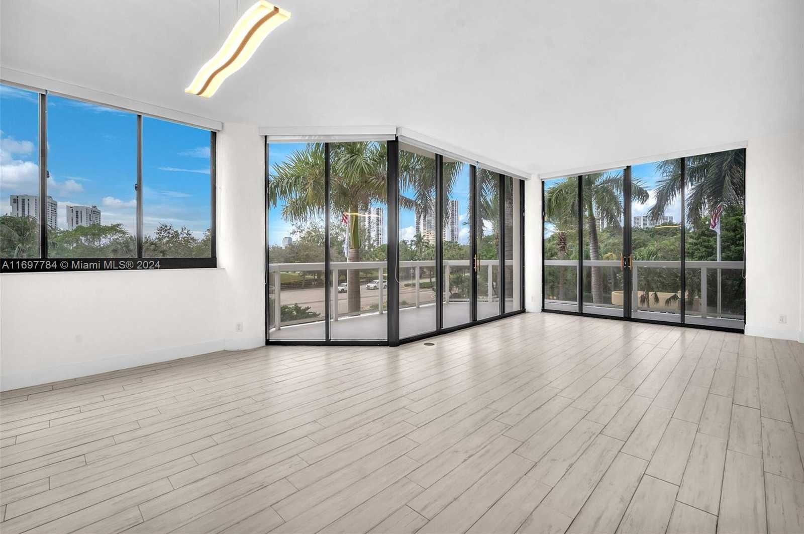 Small Image of 20185 EAST COUNTRY CLUB DR #206, Aventura Number 12