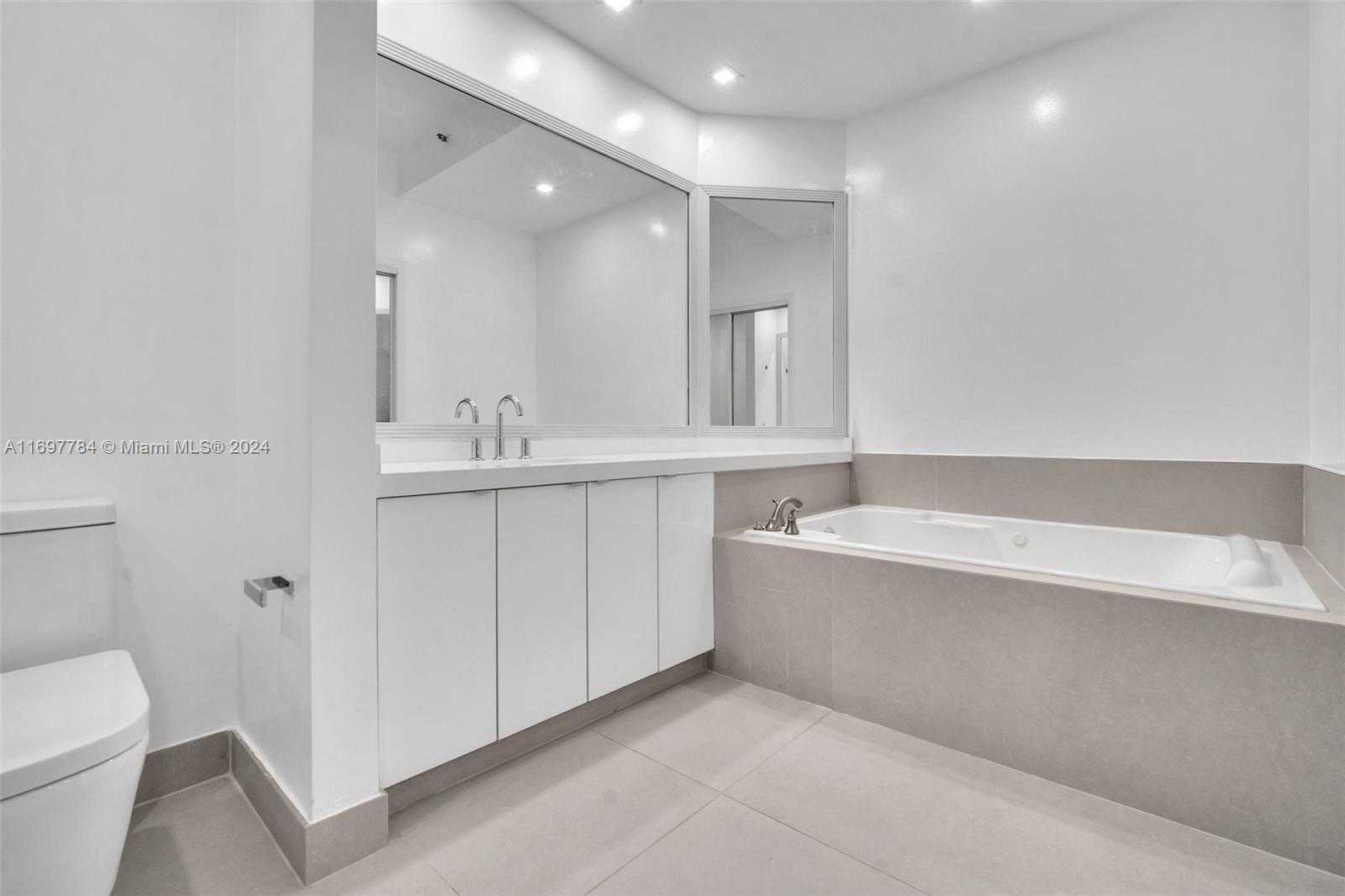 Small Image of 20185 EAST COUNTRY CLUB DR #206, Aventura Number 13