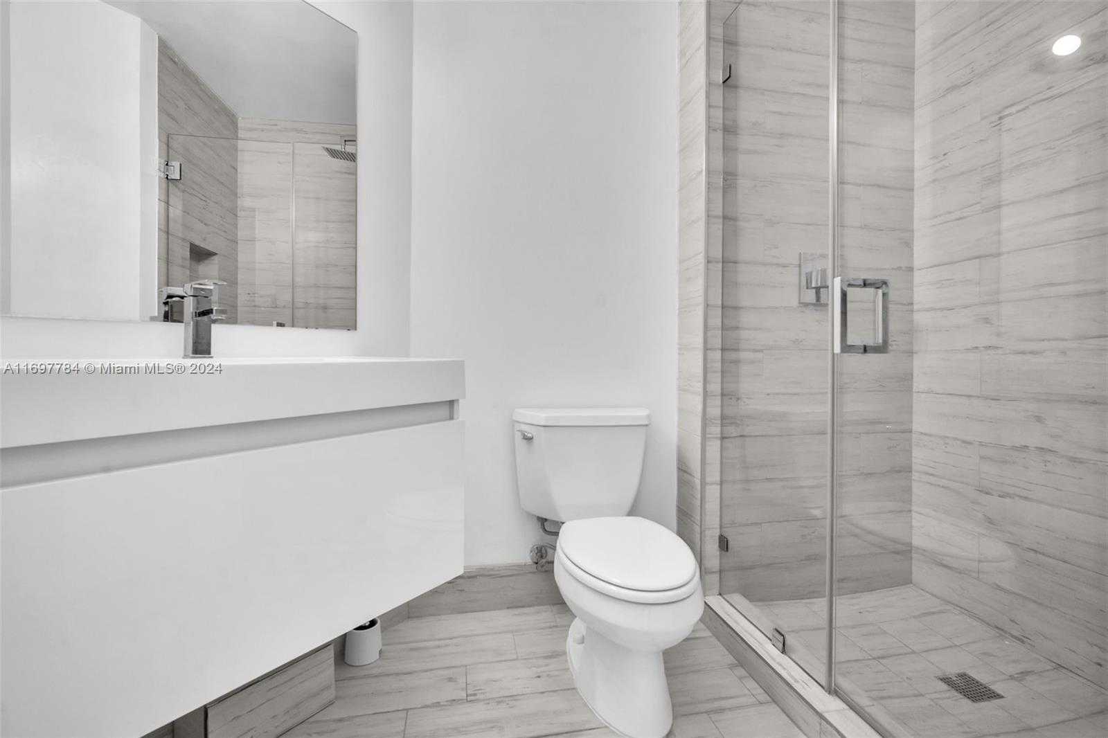 Small Image of 20185 EAST COUNTRY CLUB DR #206, Aventura Number 20
