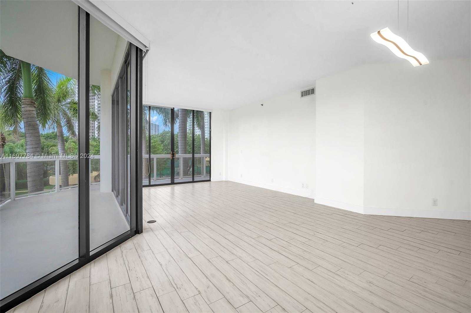 Small Image of 20185 EAST COUNTRY CLUB DR #206, Aventura Number 23