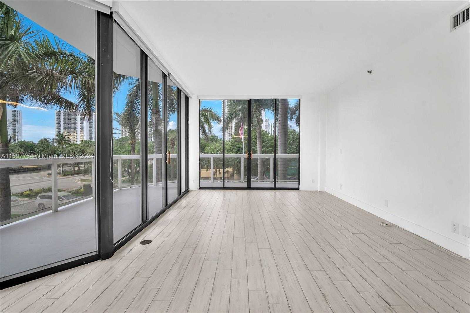 Small Image of 20185 EAST COUNTRY CLUB DR #206, Aventura Number 6