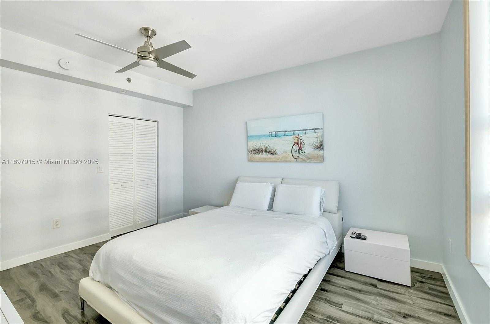 Small Image of 950 BRICKELL BAY DR #1102, Miami Number 11
