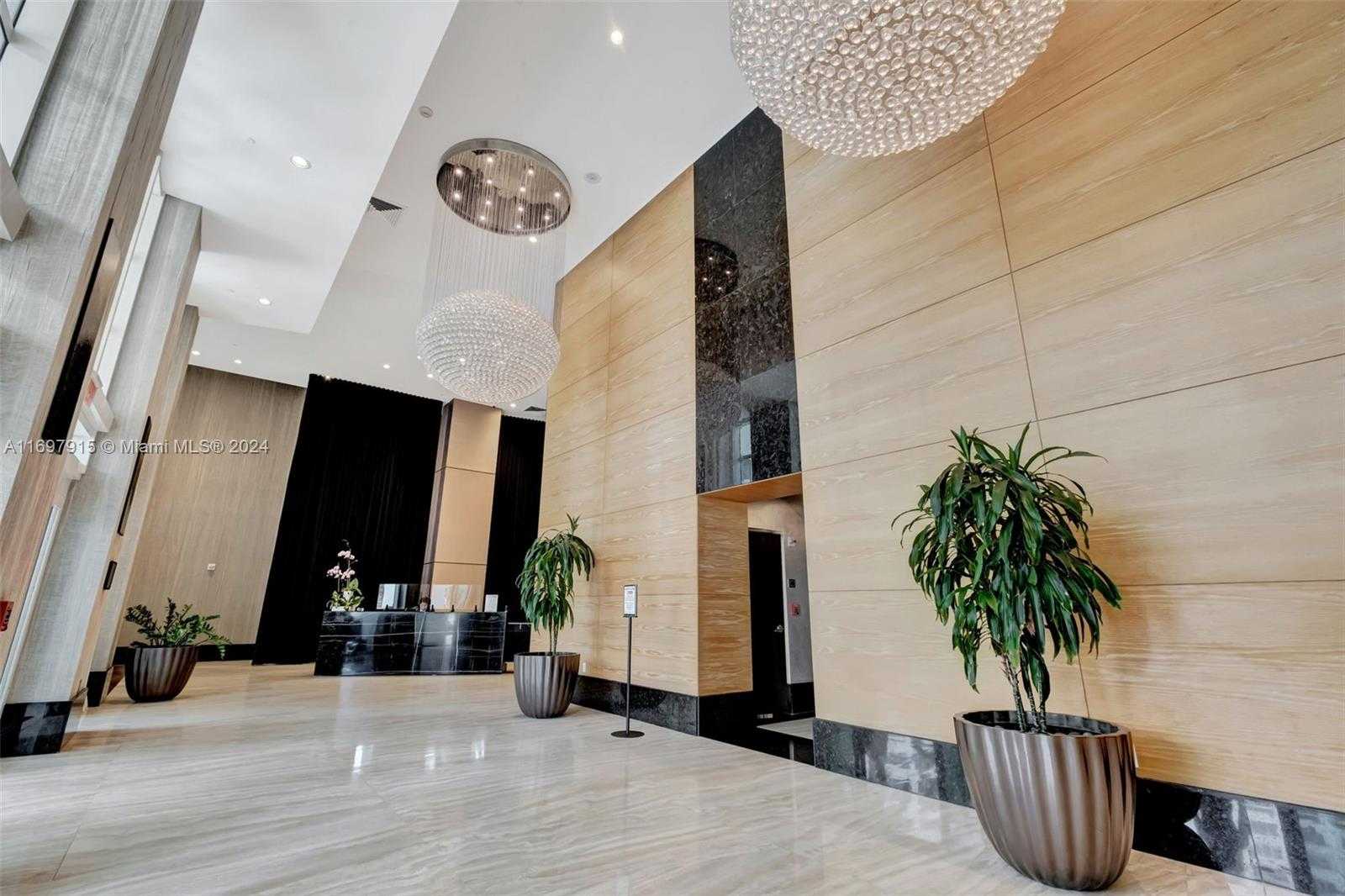 Small Image of 950 BRICKELL BAY DR #1102, Miami Number 41