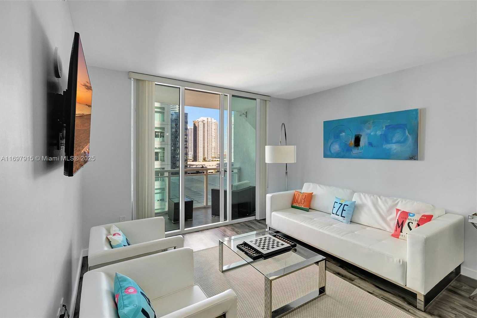 Small Image of 950 BRICKELL BAY DR #1102, Miami Number 7