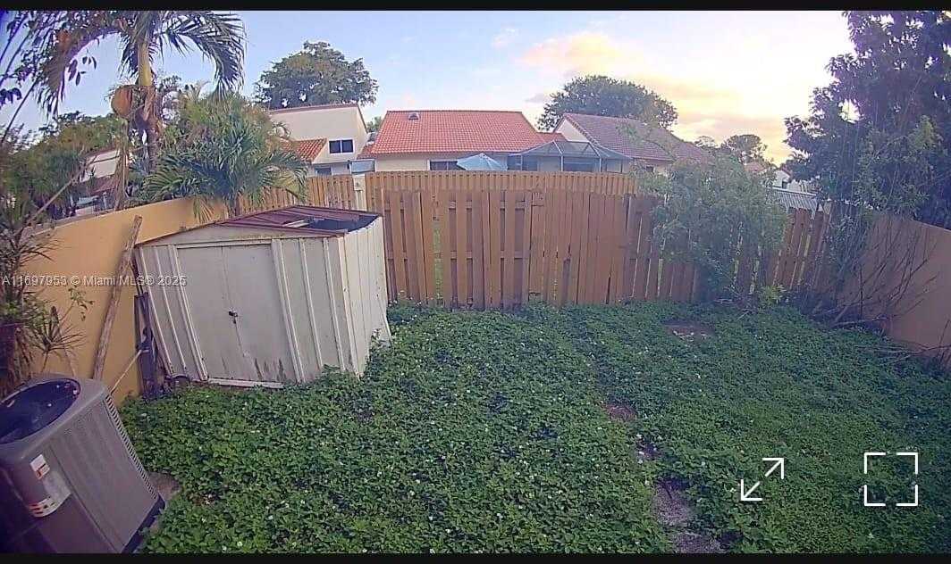 Small Image of 6637 NORTH WEST 178 TH TER, Hialeah Number 5