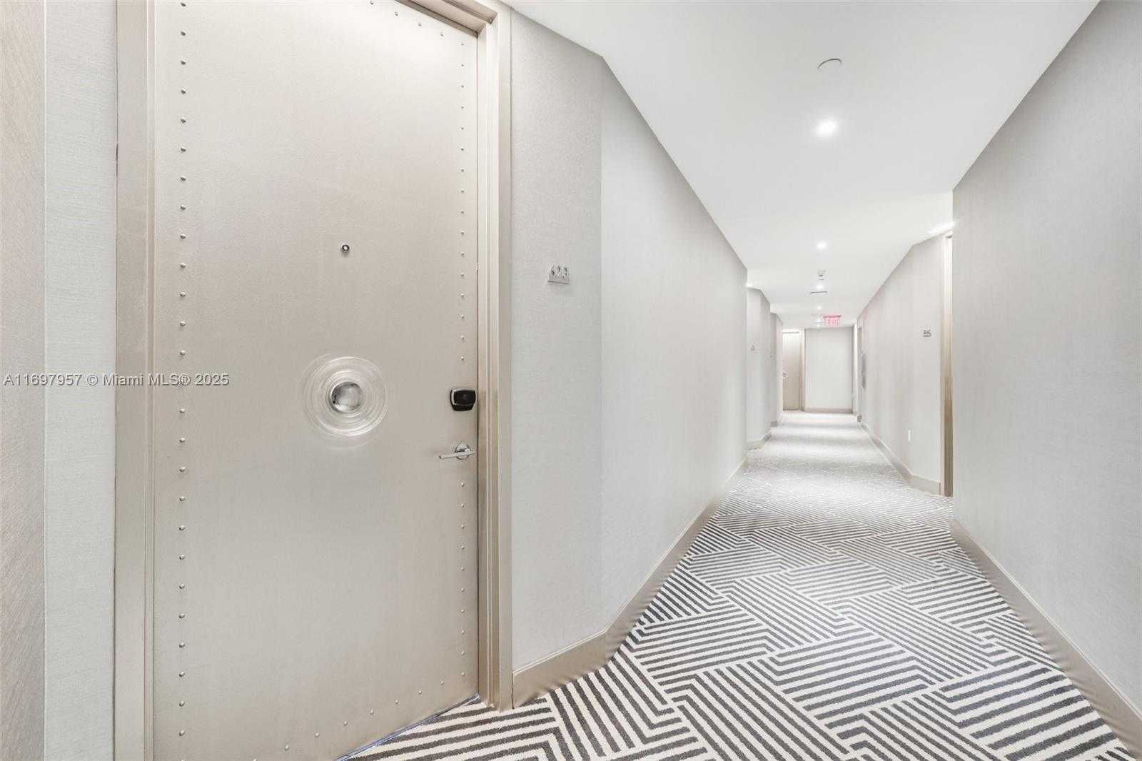 Small Image of 2201 COLLINS AVE #623, Miami Beach Number 12