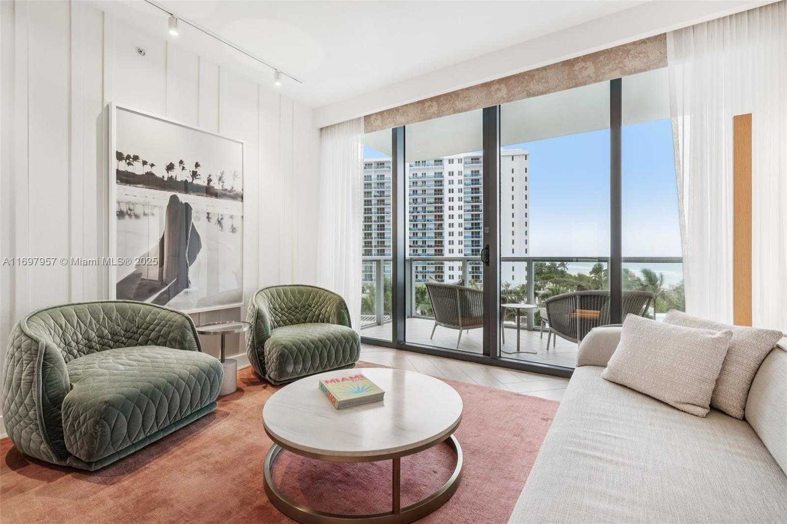 Small Image of 2201 COLLINS AVE #623, Miami Beach Number 2