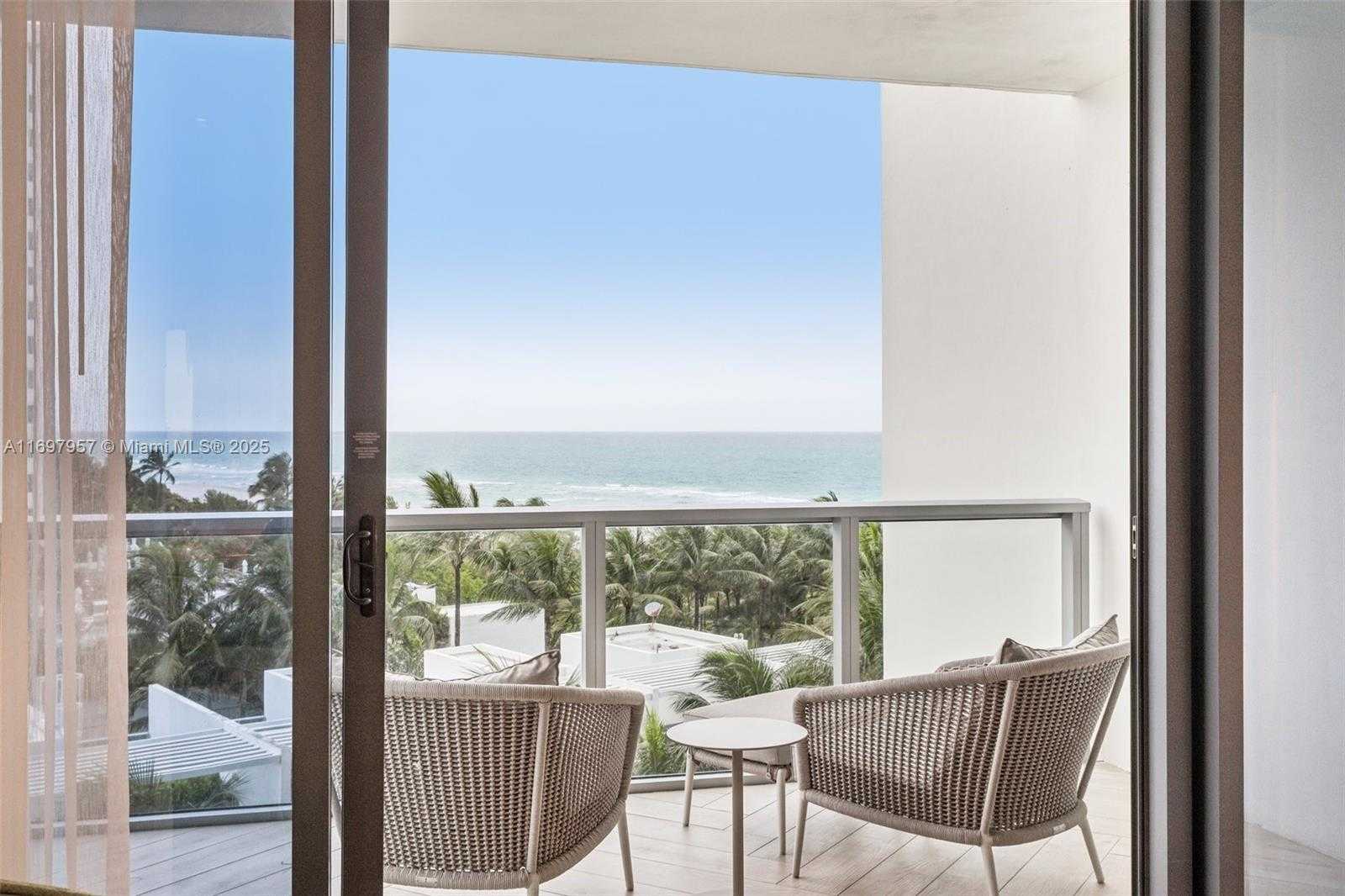 Small Image of 2201 COLLINS AVE #623, Miami Beach Number 21