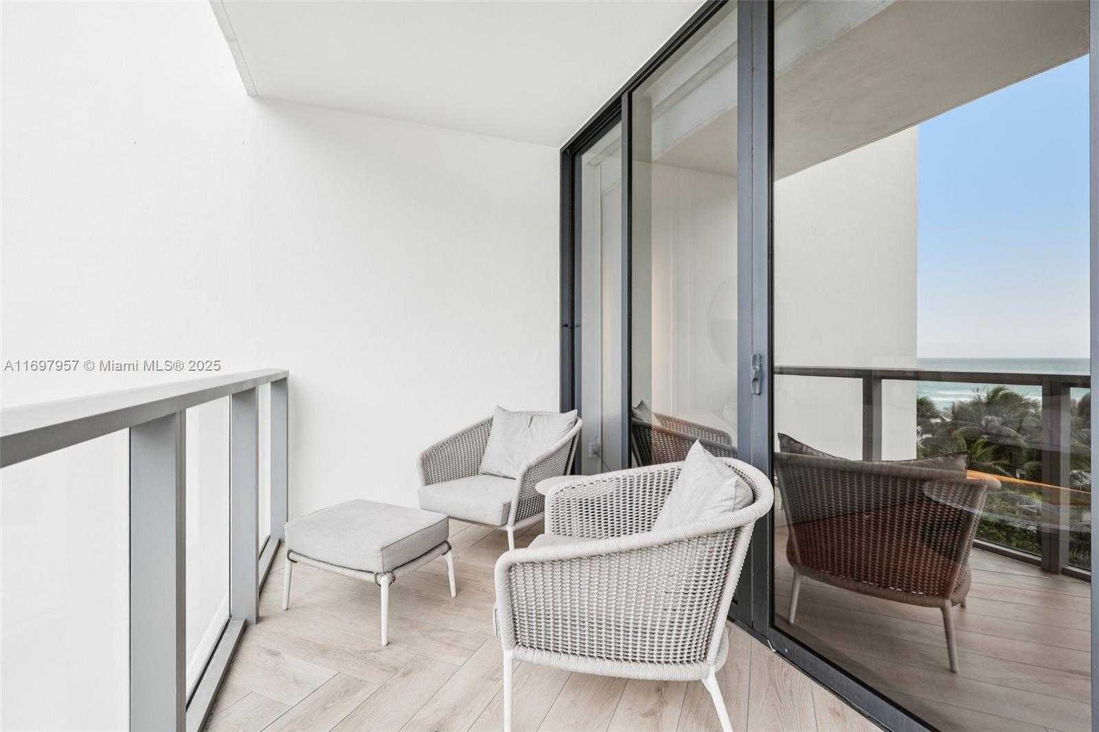 Small Image of 2201 COLLINS AVE #623, Miami Beach Number 22