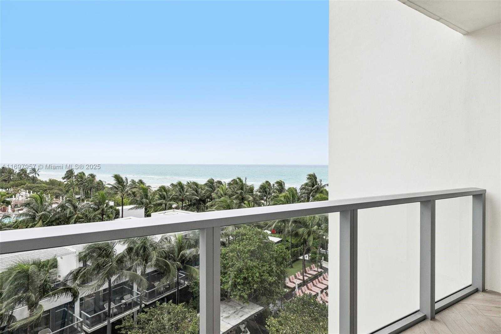 Small Image of 2201 COLLINS AVE #623, Miami Beach Number 24