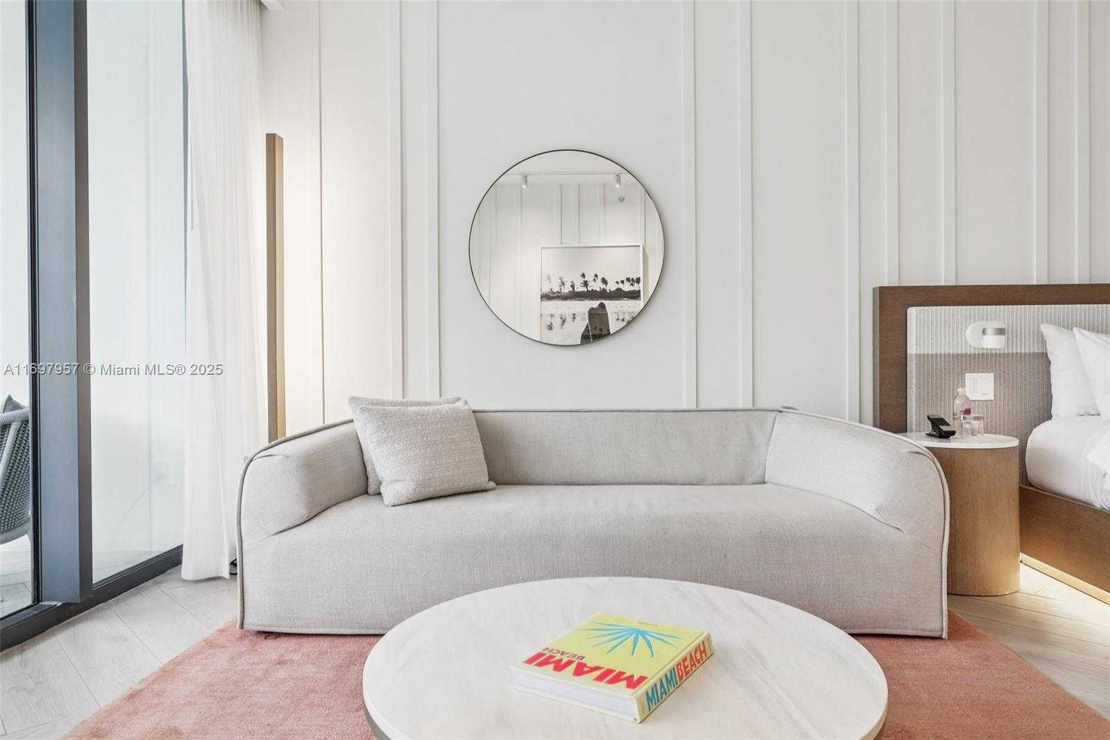 Small Image of 2201 COLLINS AVE #623, Miami Beach Number 4