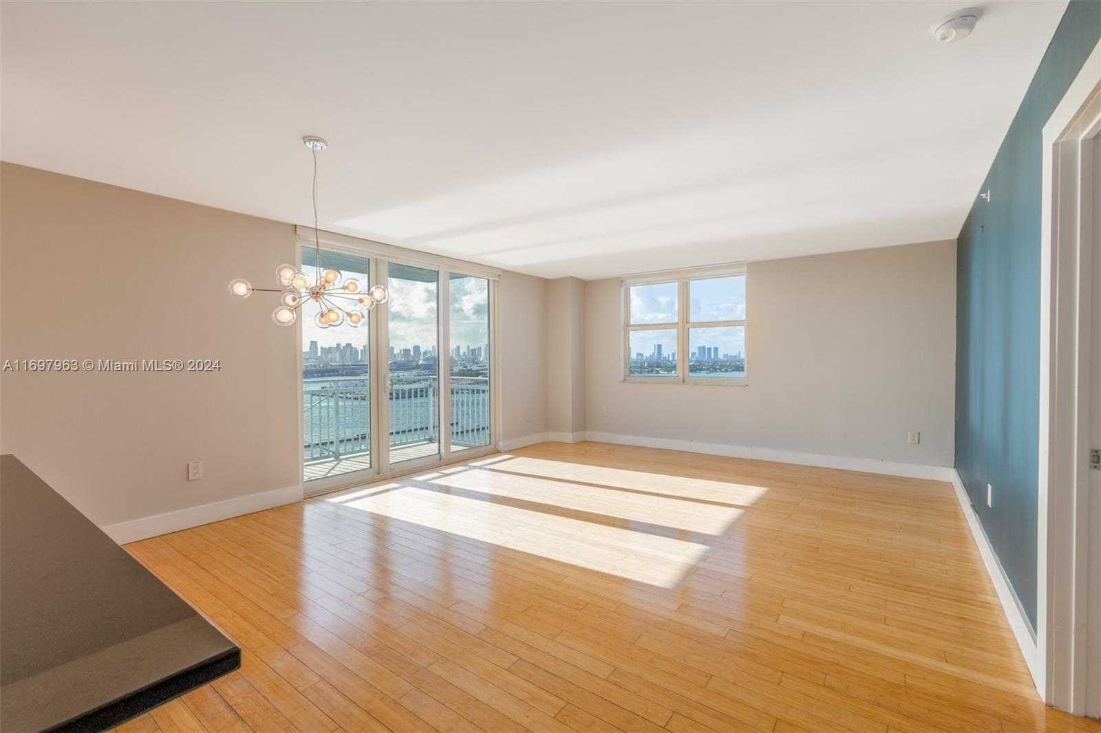 Small Image of 90 ALTON RD #1712, Miami Beach Number 22