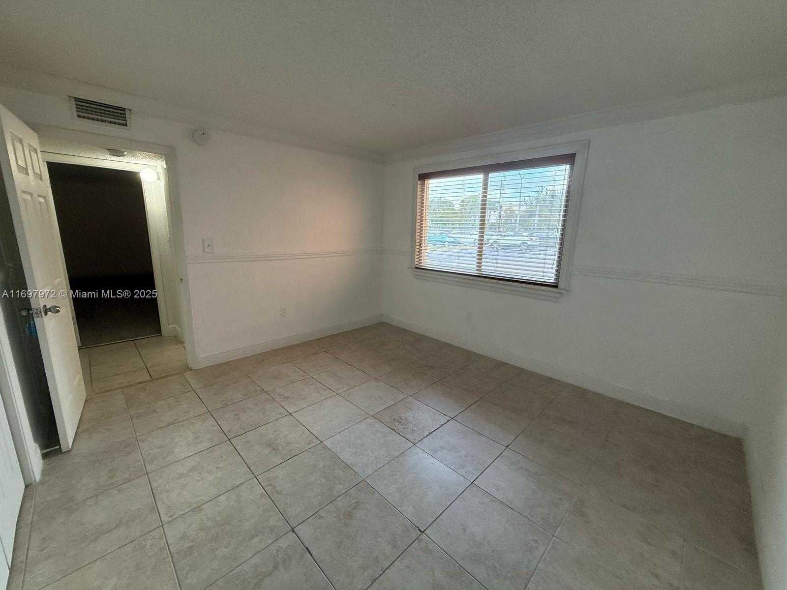 Small Image of 7000 NORTH WEST 186TH ST #4-114, Hialeah Number 13